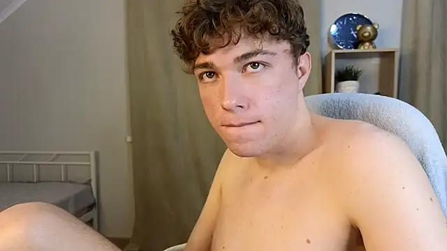 MarkShot  online show from September 19, 4:51 pm