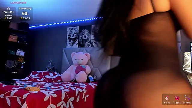 sexyzoe 69 online show from September 11, 10:10 pm