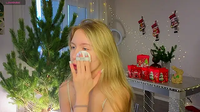 Succubelle online show from December 20, 7:04 am