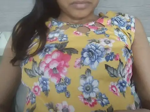 Snapshot of harleen-cam chatting on September 26, 11:14 am harleen-cam online show from September 26, 11:14 am