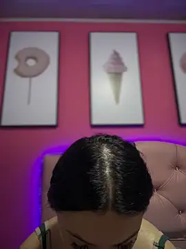 Megaan  More online show from November 14, 2:10 am