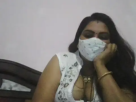 Snapshot of Nisha-telugu chatting on October 7, 5:43 pm Nisha-telugu online show from October 7, 5:43 pm