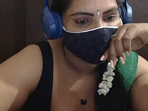 Snapshot of Nisha-telugu chatting on November 1, 5:48 pm Nisha-telugu online show from November 1, 5:48 pm