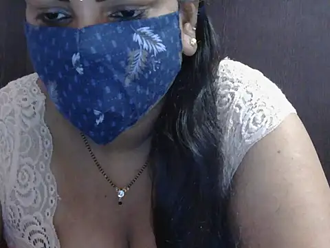 Snapshot of Nisha-telugu chatting on November 27, 9:39 pm Nisha-telugu online show from November 27, 9:39 pm