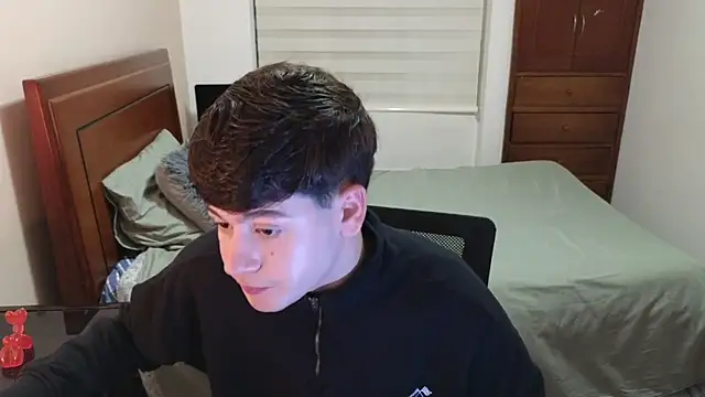 Snapshot of tightncuteass chatting on October 24, 2:41 am tightncuteass online show from October 24, 2:41 am