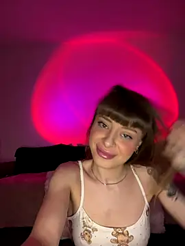 Snapshot of BabyBee_ chatting on November 26, 10:00 pm BabyBee online show from November 26, 10:00 pm