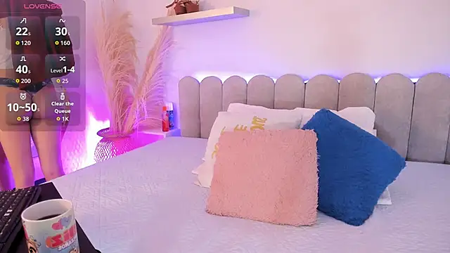 Ridwana  online show from December 1, 1:27 pm