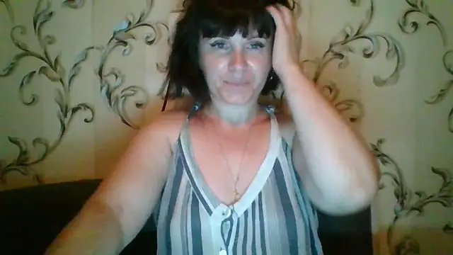 Snapshot of SecretSienna_ chatting on September 17, 10:22 pm SecretSienna online show from September 17, 10:22 pm