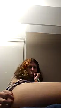 cuddlyavenue online show from September 13, 3:06 am