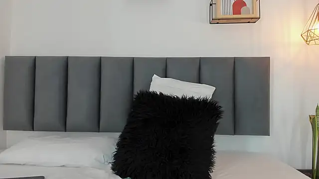 dulce mmg online show from October 10, 12:15 pm