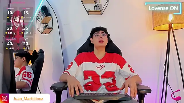 Im Juaniito online show from September 26, 3:21 am