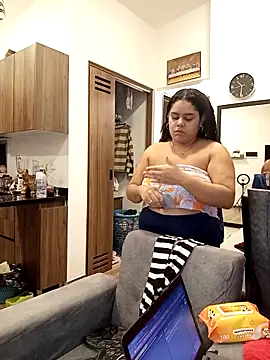 Anabelle 00  online show from October 18, 3:31 am