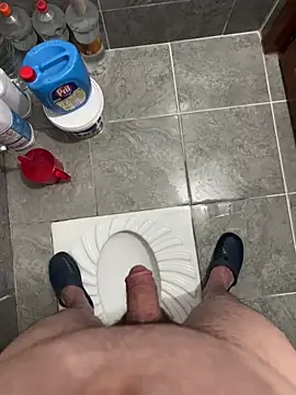 Snapshot of LAZ3R1 chatting on September 30, 3:28 pm LAZ3R1 online show from September 30, 3:28 pm