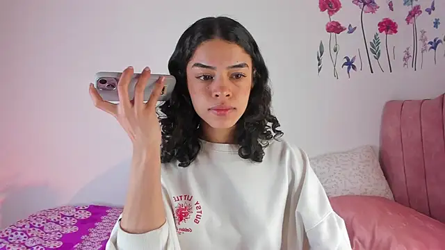 maddy parker   online show from April 11, 11:42 pm