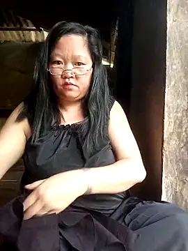 riso-00 online show from April 11, 3:11 am