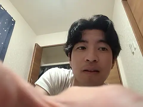 Snapshot of aokunvvv chatting on October 3, 5:43 pm aokunvvv online show from October 3, 5:43 pm