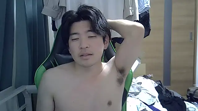 Snapshot of aokunvvv chatting on October 7, 5:21 pm aokunvvv online show from October 7, 5:21 pm
