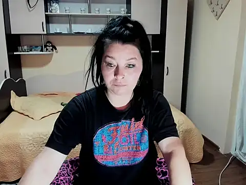 Soffy Skye online show from May 6, 4:52 am