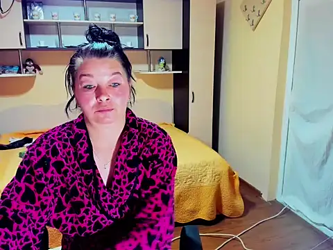 Soffy Skye online show from May 17, 4:54 am