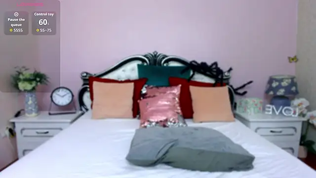 Snapshot of Missy_Skye chatting on October 21, 5:41 am Missy Skye online show from October 21, 5:41 am