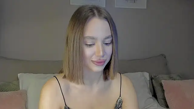 Stefa Evans online show from October 28, 6:43 pm