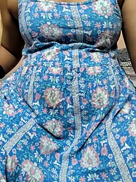 Snapshot of preethi-lovely chatting on October 27, 3:49 pm preethi-lovely online show from October 27, 3:49 pm