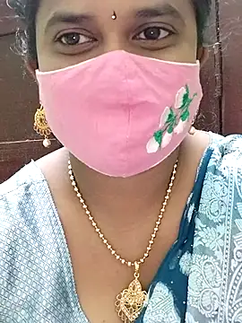 Snapshot of Diya_Rani chatting on September 16, 9:54 am Diya Rani online show from September 16, 9:54 am