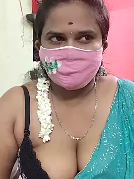 Snapshot of Diya_Rani chatting on October 31, 6:20 pm Diya Rani online show from October 31, 6:20 pm