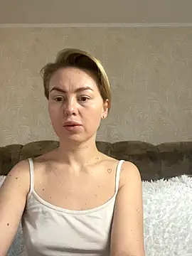 MartaLuna  online show from October 30, 6:59 am