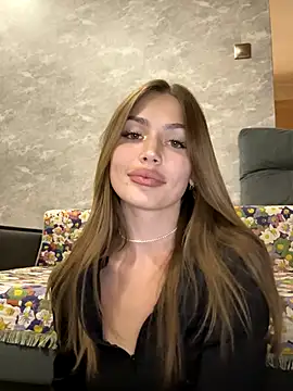 Elizabeth Tay online show from September 12, 5:02 pm