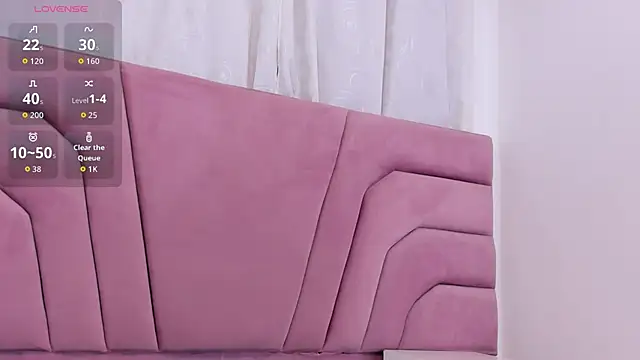 miajhonsonx online show from January 11, 2:22 pm