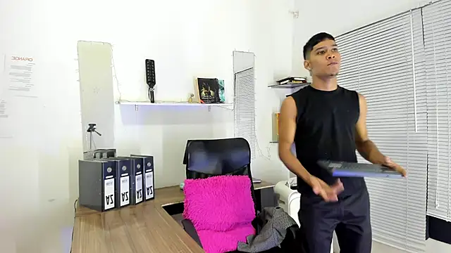 xxKamadevaxx online show from March 9, 12:53 pm