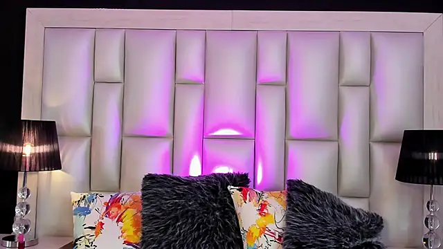 Snapshot of CataScott_ chatting on October 2, 5:53 pm CataScott  online show from October 2, 5:53 pm