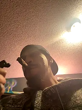 busnfatnutsLildee online show from November 26, 5:52 am