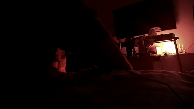 Snapshot of jasoncali305 chatting on September 23, 7:44 am jasoncali305 online show from September 23, 7:44 am