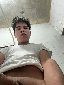 Snapshot of kjesusd12 chatting on October 3, 5:15 am kjesusd12 online show from October 3, 5:15 am