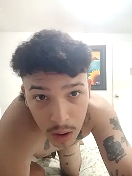 Snapshot of KH47 chatting on September 18, 11:51 pm KH47 online show from September 18, 11:51 pm