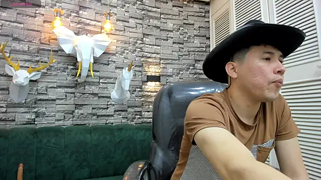 Nick Wolff online show from November 24, 5:29 am