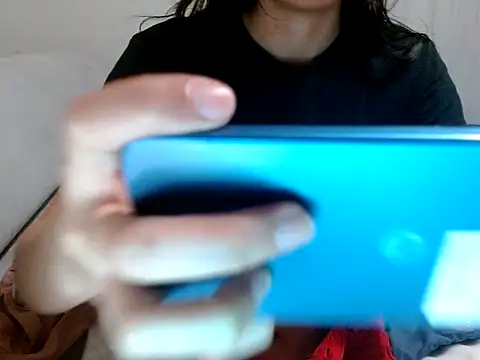 yulieth01998 online show from September 13, 2:50 pm