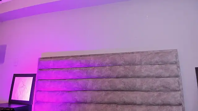 Aliciabloom online show from October 7, 12:46 pm