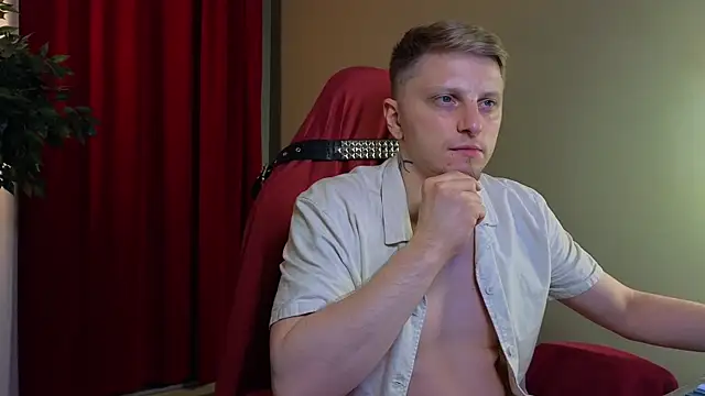 Snapshot of Vincent_Hardman chatting on November 20, 8:08 pm Vincent Hardman online show from November 20, 8:08 pm