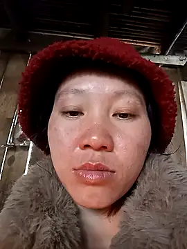 bonnie-00 online show from January 11, 5:45 am