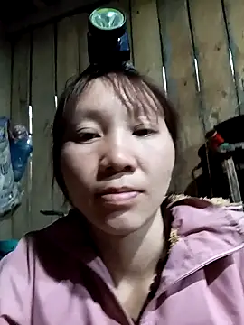 bonnie-00 online show from February 5, 11:04 am