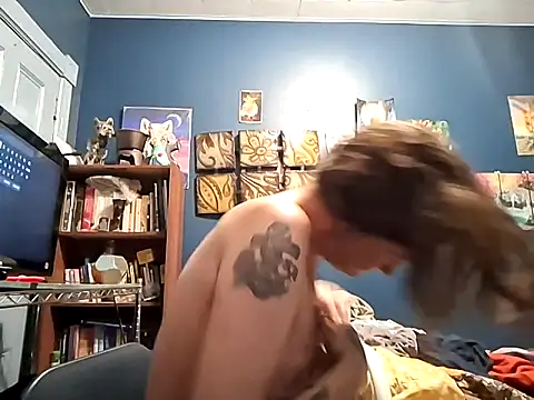 Snapshot of kash49292 chatting on February 18, 6:53 am kash49292 online show from February 18, 6:53 am