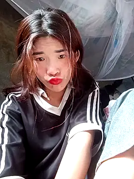 Snapshot of Mina-pusy chatting on November 30, 3:43 am Mina-pusy online show from November 30, 3:43 am