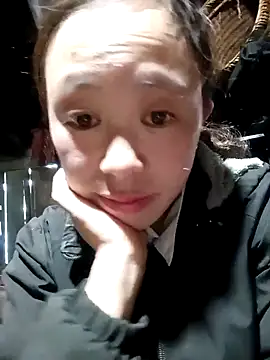 Snapshot of lyuyenkk chatting on October 7, 6:43 am lyuyenkk online show from October 7, 6:43 am