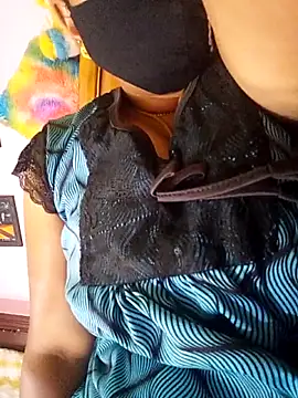 Snapshot of TAMI_KAYAL chatting on November 10, 8:24 am TAMI KAYAL online show from November 10, 8:24 am