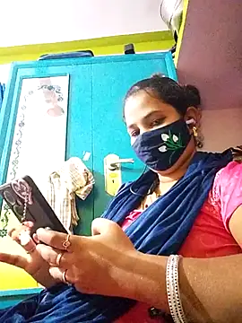 Snapshot of TAMI_KAYAL chatting on November 19, 7:52 am TAMI KAYAL online show from November 19, 7:52 am