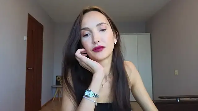 Lillian-Clark online show from September 27, 11:15 am