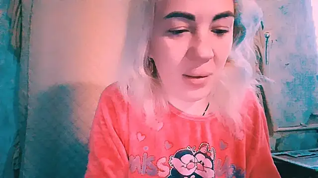 EmmaCat  online show from November 2, 5:54 am